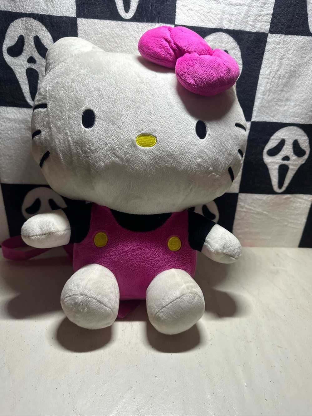 Hello Kitty Plush Backpack - White and Pink